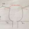 襟ぐりが後ろに抜ける原因とパターン修正法